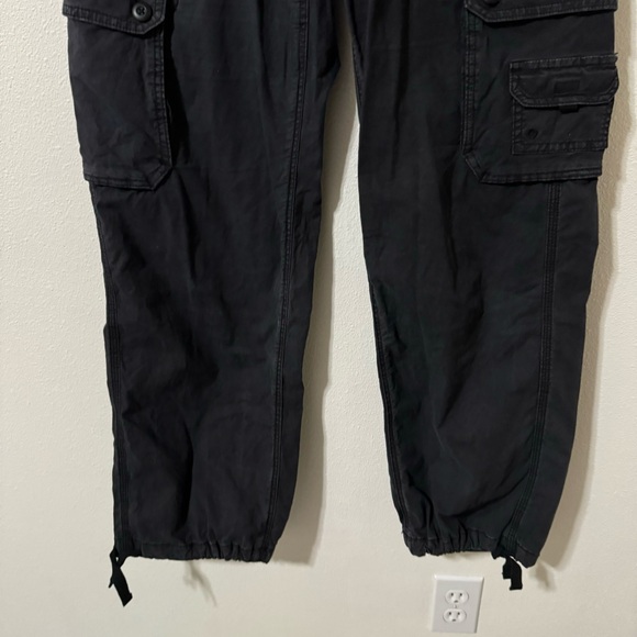 American Eagle Outfitters Stretch Baggy Cargo Joggers Black 2023-6 Regular - Picture 4 of 11
